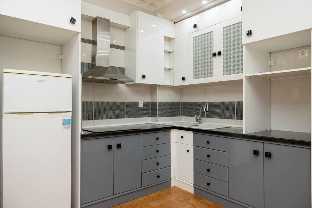 Hestia Apartment! Салоніки Екстер'єр фото